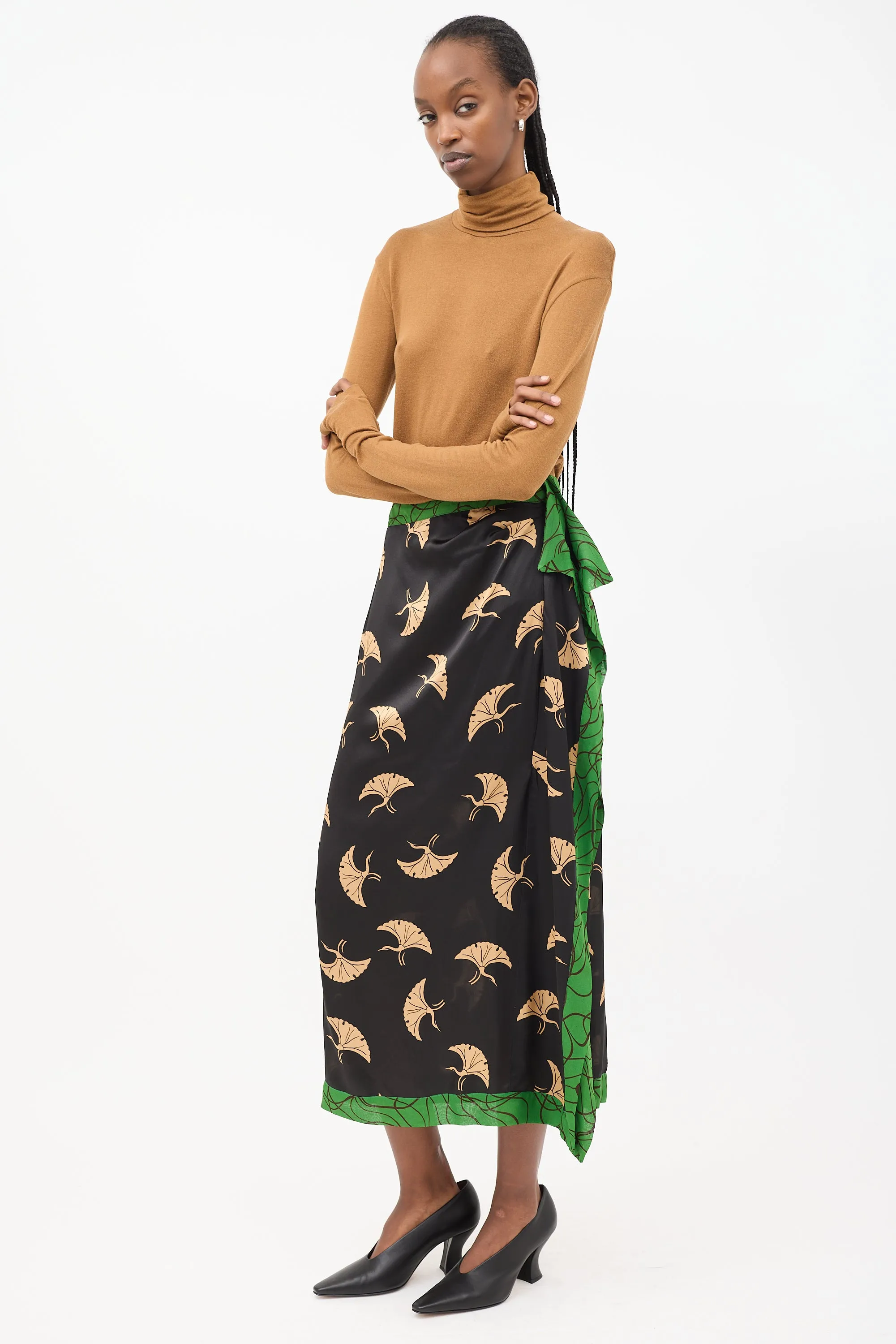 Black & Multicolour Silk Printed Midi Skirt